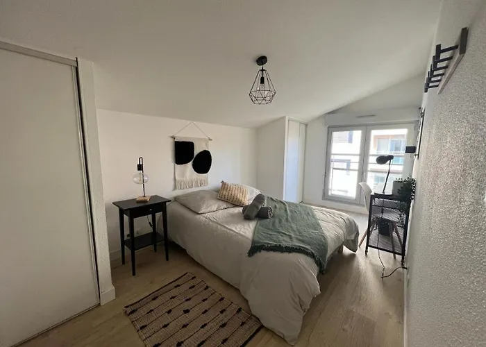 Apartamento Beau T3 - Stationnement Prive